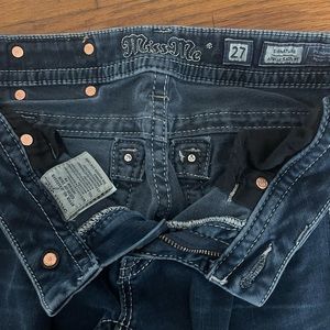 Miss Me Signature Ankle Skinny